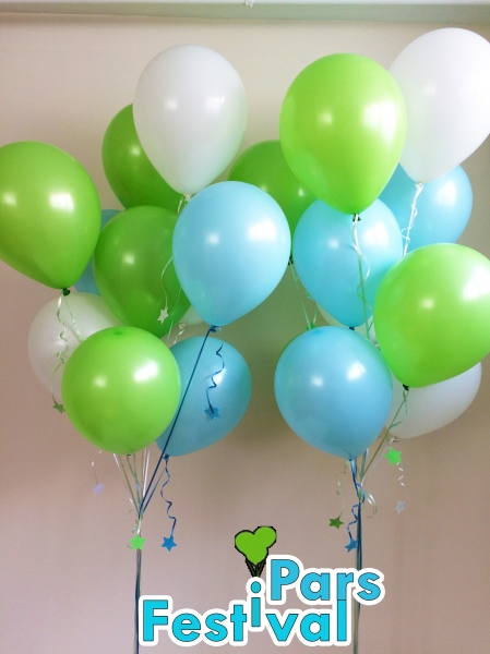 نمونه 185 - دسته بادکنک هلیومی برای تولد پسرانه - سفید یخچالی، آبی آسمانی و سبز ساده