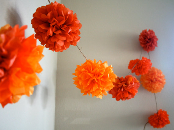 گل کاغذی نارنجی (پام پام-POM POM) - قطر 30 سانت